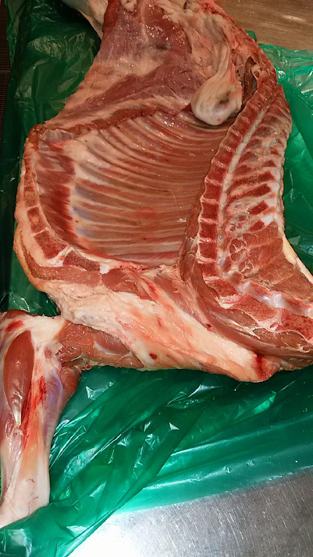 焼尻島仔羊入荷のお知らせ